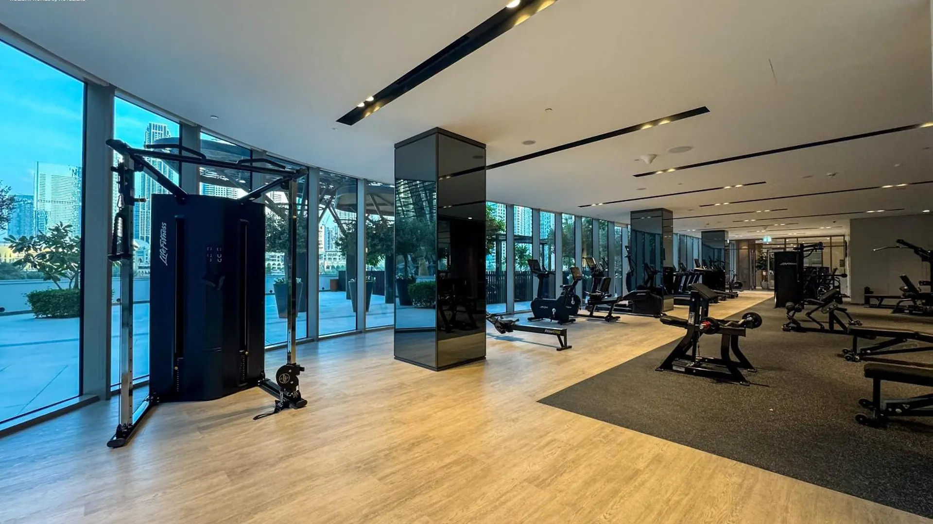 Bnbmehomes - Grande Signature Residences Dubaj 0*,  Egyesült Arab Emírségek
