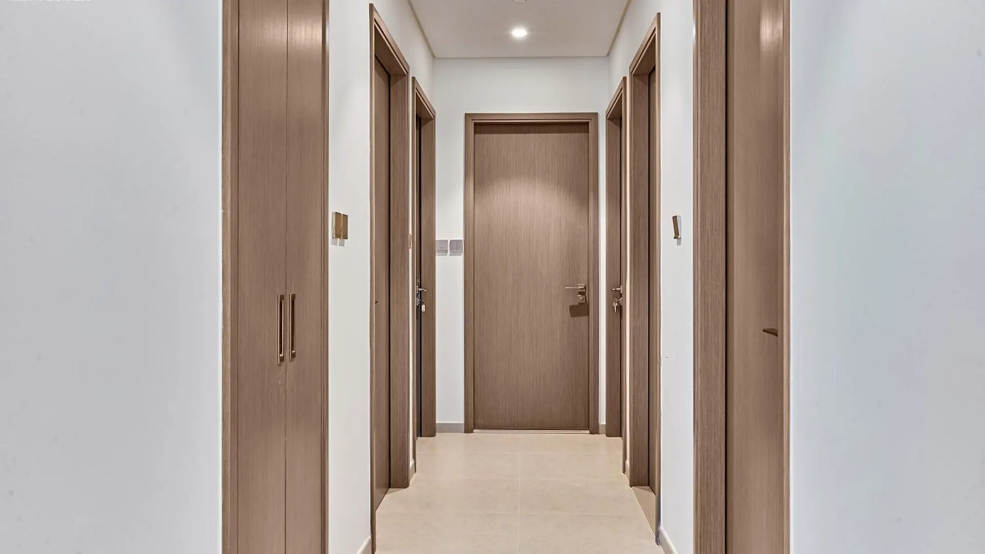 Bnbmehomes - Grande Signature Residences Dubaj 0*,