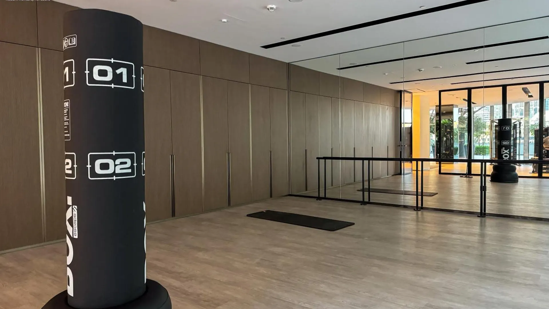 Bnbmehomes - Grande Signature Residences Dubai Apartment